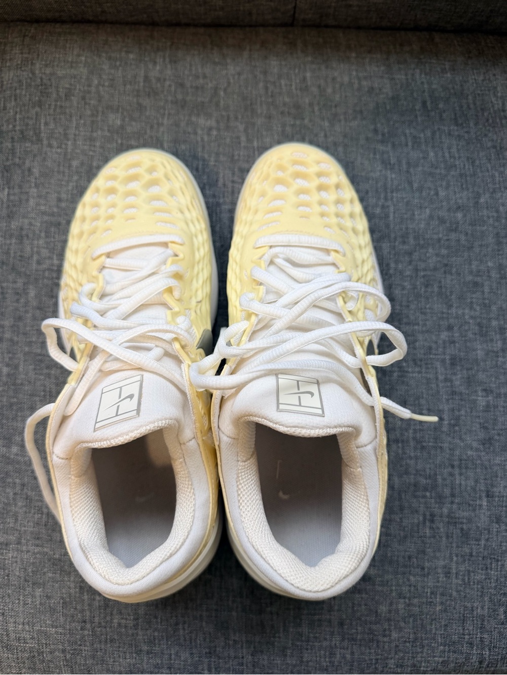 White and Pale Nike Women’s Air Zoom size 9W